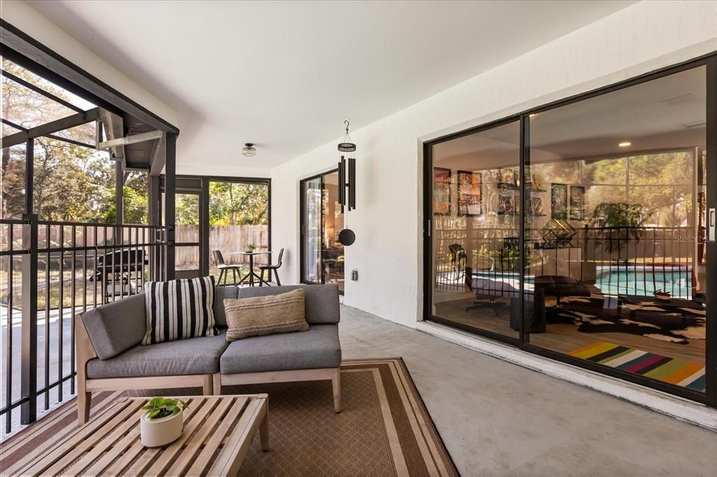 Active With Contract: $715,000 (5 beds, 3 baths, 2634 Square Feet)