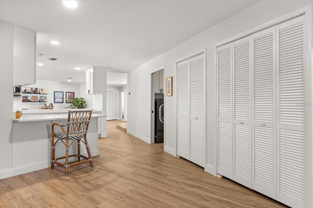 Active With Contract: $715,000 (5 beds, 3 baths, 2634 Square Feet)