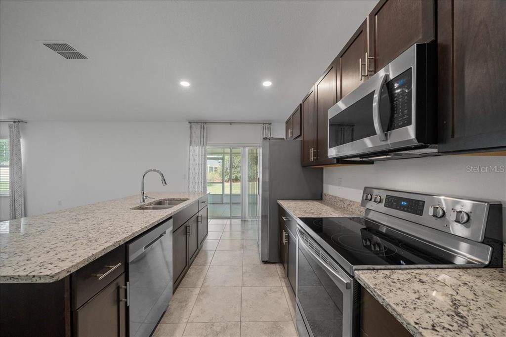 Active With Contract: $284,900 (4 beds, 2 baths, 1884 Square Feet)