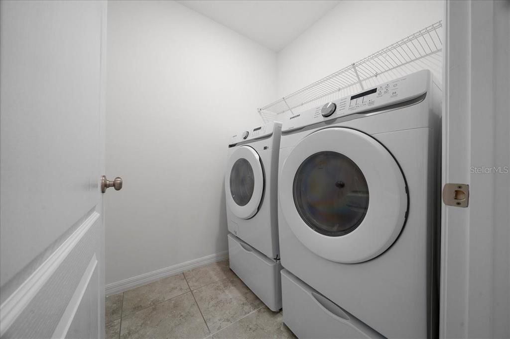 Active With Contract: $284,900 (4 beds, 2 baths, 1884 Square Feet)