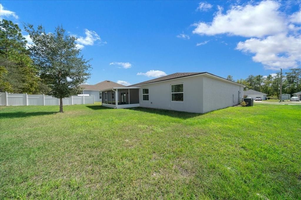 Active With Contract: $284,900 (4 beds, 2 baths, 1884 Square Feet)