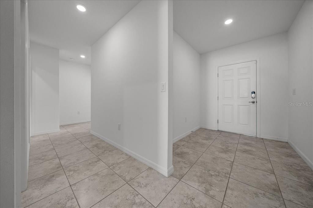 Active With Contract: $284,900 (4 beds, 2 baths, 1884 Square Feet)