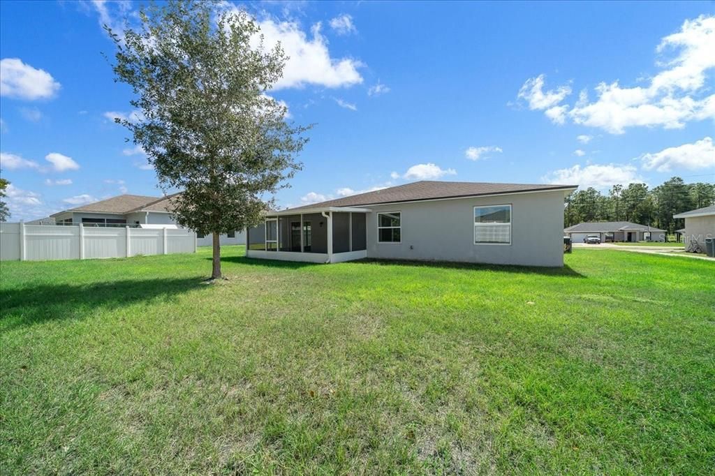 Active With Contract: $284,900 (4 beds, 2 baths, 1884 Square Feet)