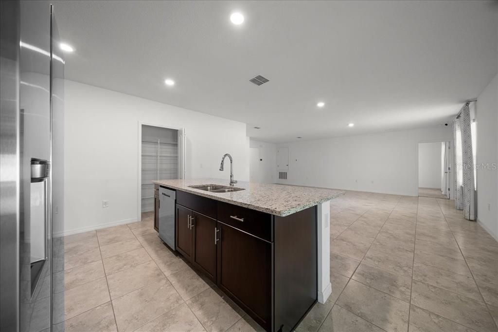 Active With Contract: $284,900 (4 beds, 2 baths, 1884 Square Feet)