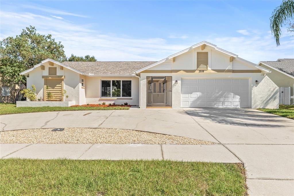 Recently Sold: $649,900 (3 beds, 2 baths, 1706 Square Feet)