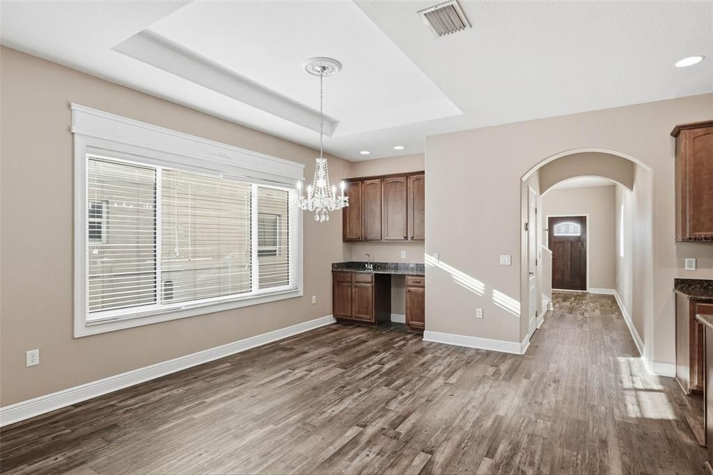 待售: $624,900 (3 贝兹, 2 浴室, 2315 平方英尺)