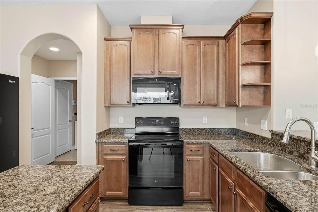 待售: $624,900 (3 贝兹, 2 浴室, 2315 平方英尺)