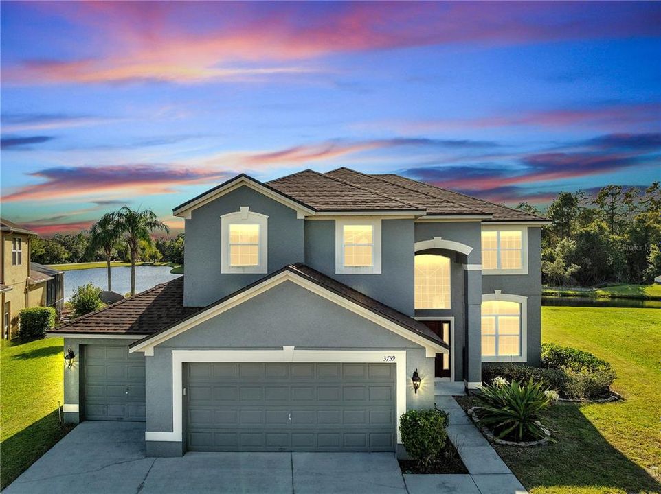 Недавно продано: $405,500 (5 спален, 2 ванн, 2847 Квадратных фут)