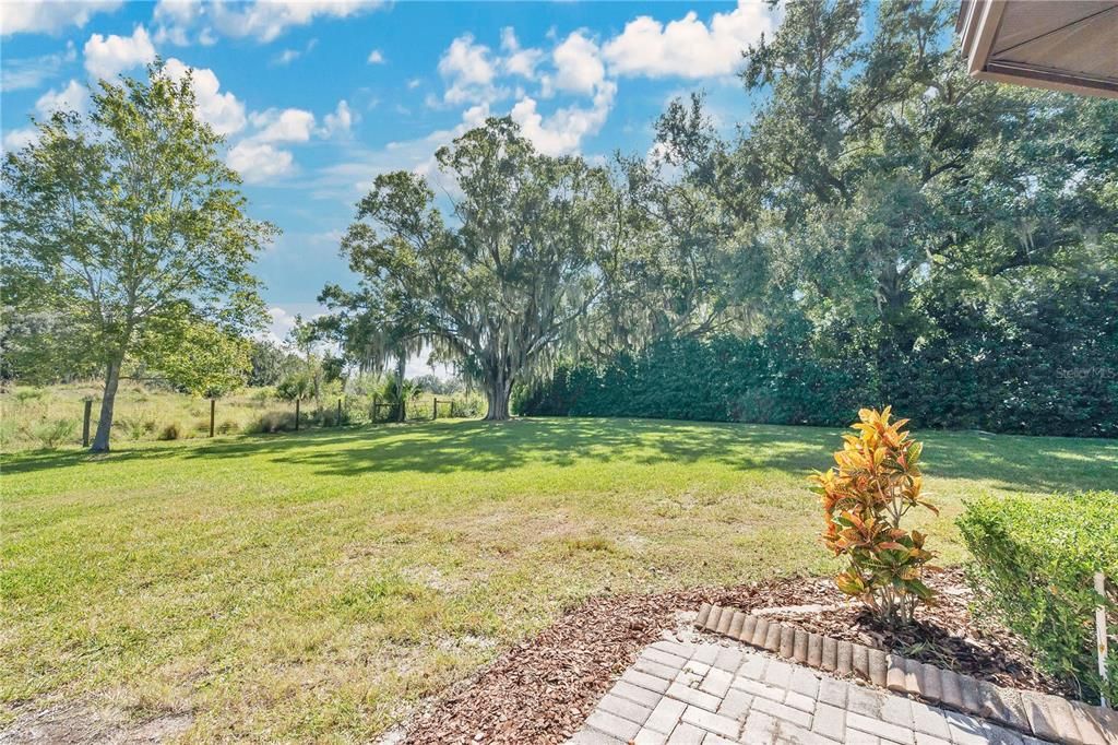 合同活跃: $549,900 (4 贝兹, 3 浴室, 2940 平方英尺)