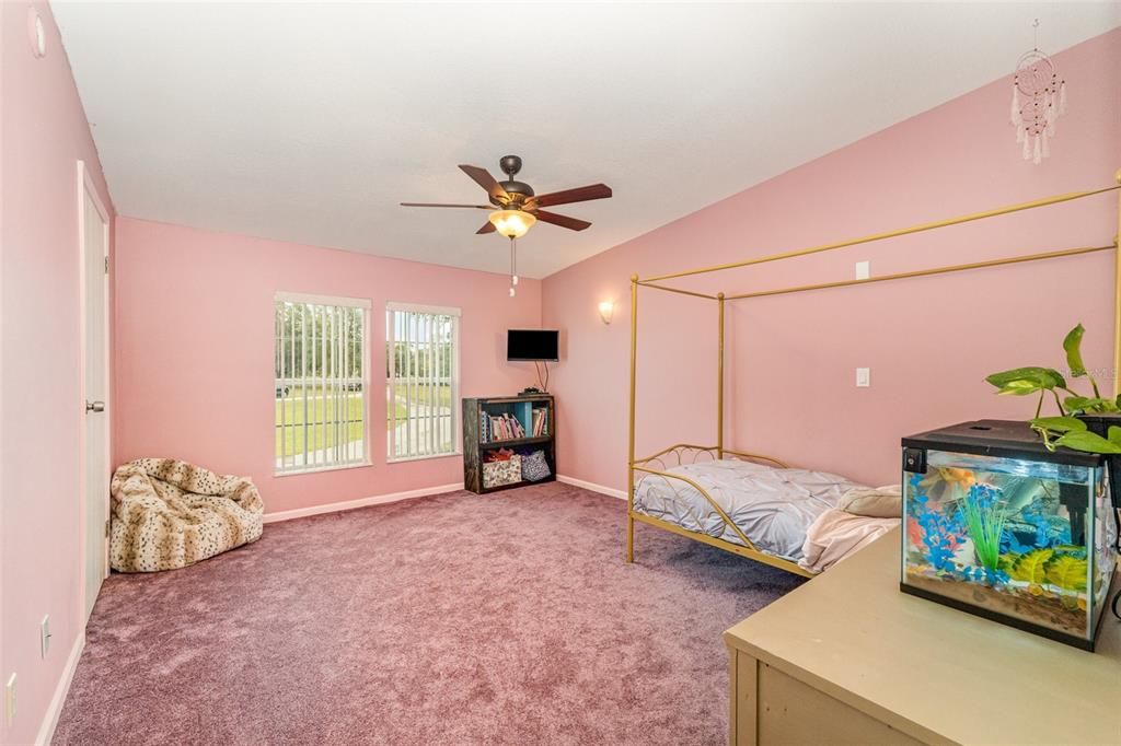 待售: $339,000 (3 贝兹, 2 浴室, 1920 平方英尺)