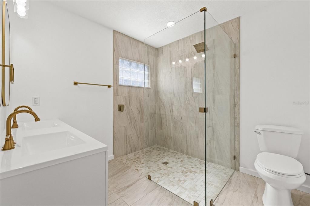 For Sale: $339,900 (4 beds, 2 baths, 1845 Square Feet)