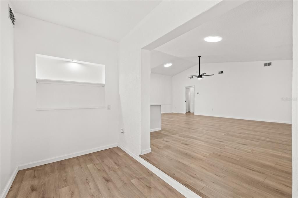 For Sale: $339,900 (4 beds, 2 baths, 1845 Square Feet)