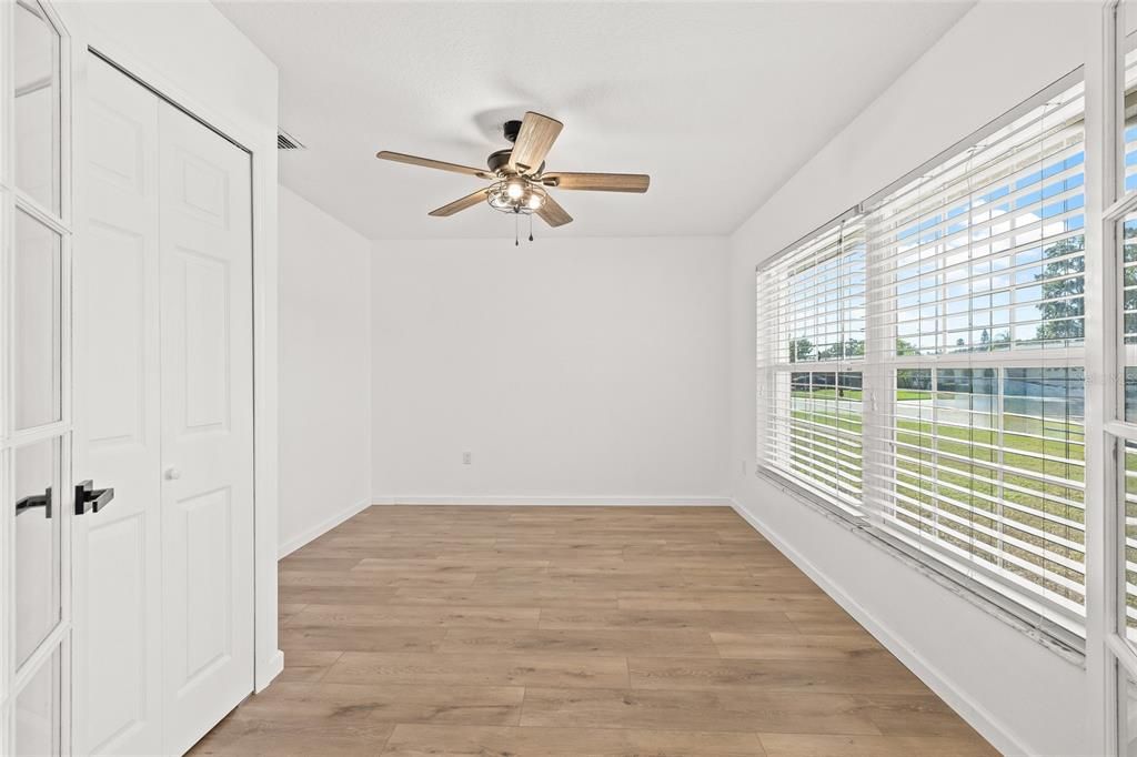 For Sale: $339,900 (4 beds, 2 baths, 1845 Square Feet)