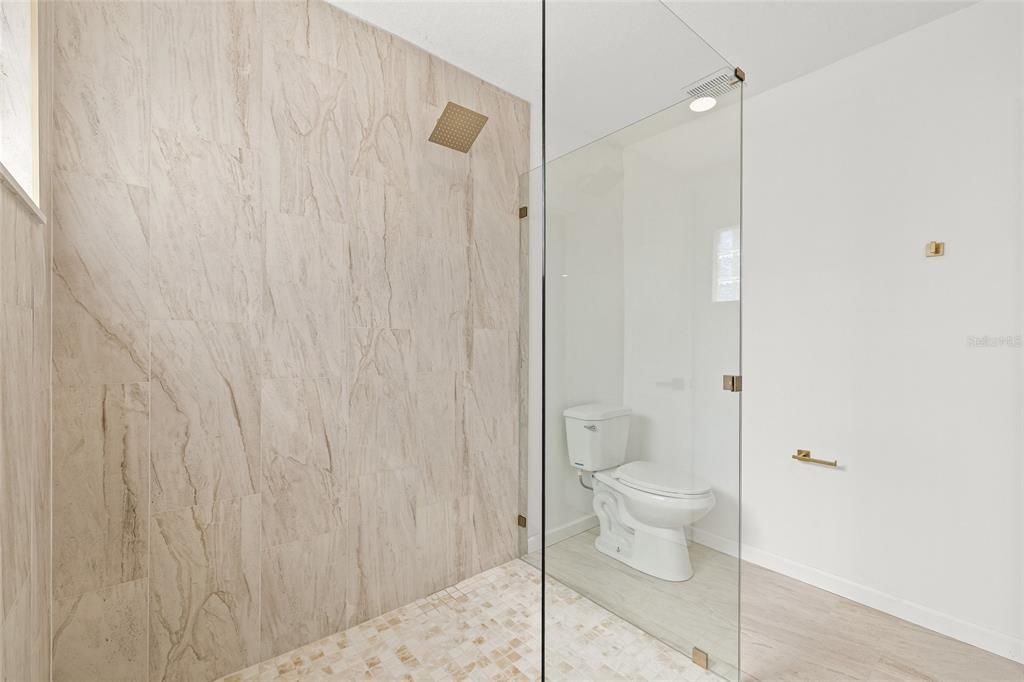 For Sale: $339,900 (4 beds, 2 baths, 1845 Square Feet)