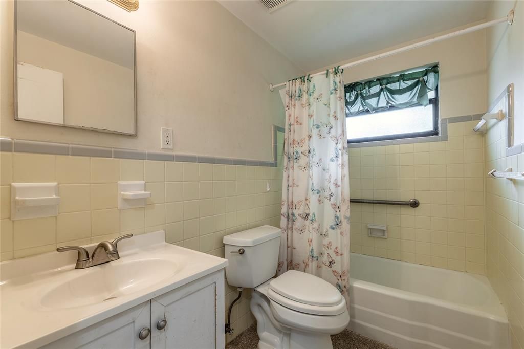 En Venta: $220,000 (3 camas, 1 baños, 950 Pies cuadrados)