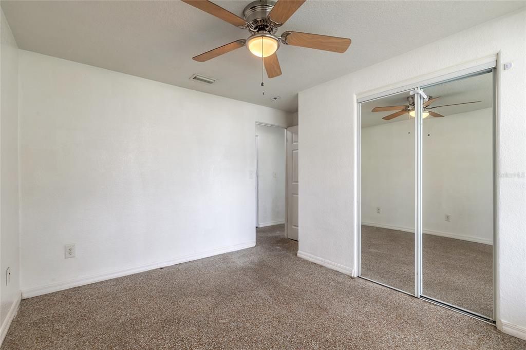 En Venta: $220,000 (3 camas, 1 baños, 950 Pies cuadrados)