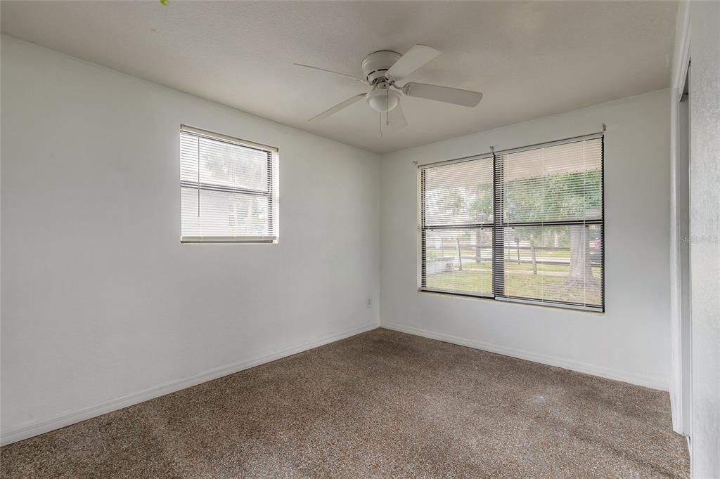 En Venta: $220,000 (3 camas, 1 baños, 950 Pies cuadrados)