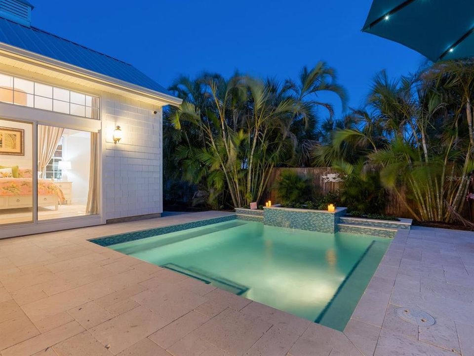 En Venta: $2,499,000 (4 camas, 3 baños, 2743 Pies cuadrados)