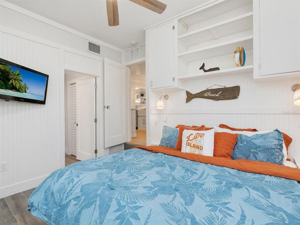 En Venta: $2,499,000 (4 camas, 3 baños, 2743 Pies cuadrados)