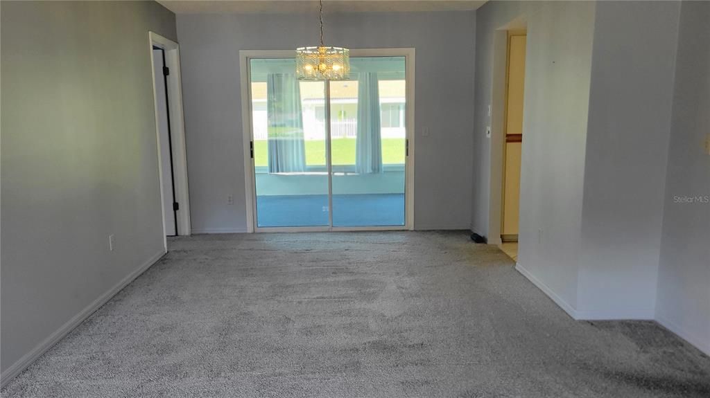 For Sale: $185,000 (2 beds, 2 baths, 1144 Square Feet)