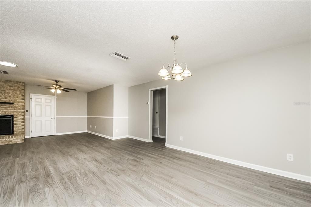 For Rent: $2,340 (4 beds, 2 baths, 1620 Square Feet)