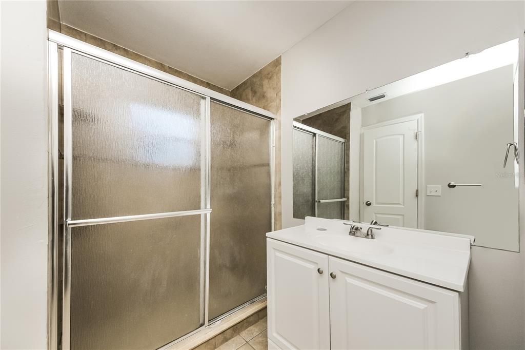 For Rent: $2,340 (4 beds, 2 baths, 1620 Square Feet)