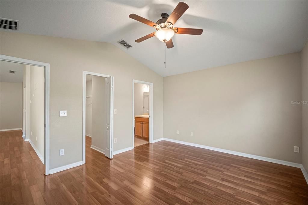 En Venta: $290,000 (3 camas, 2 baños, 1278 Pies cuadrados)