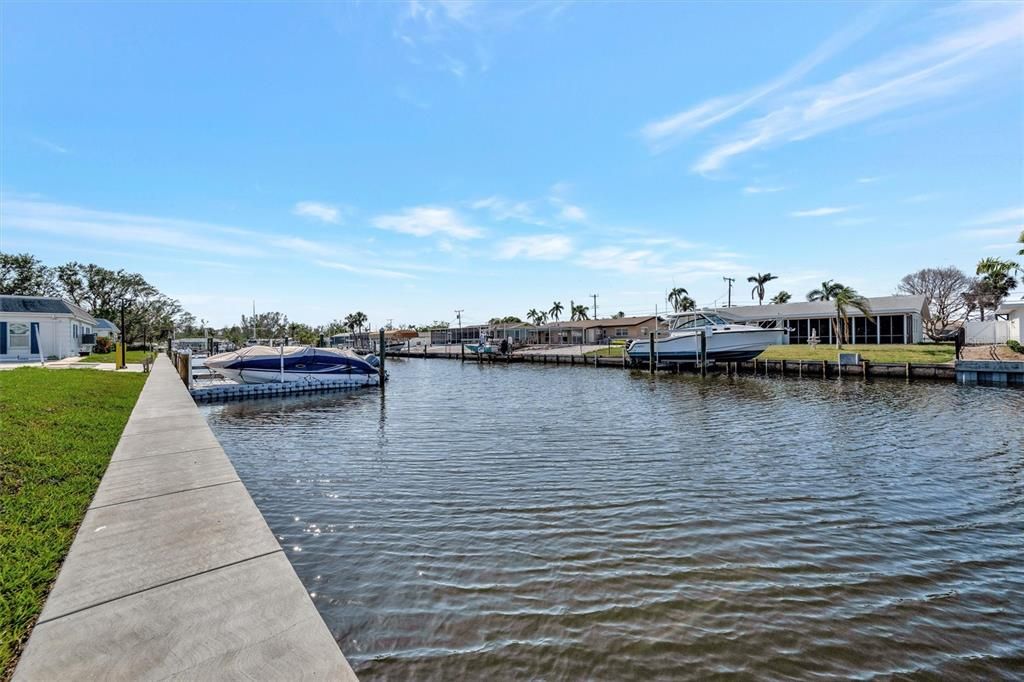 出租: $2,150 (2 贝兹, 2 浴室, 1078 平方英尺)