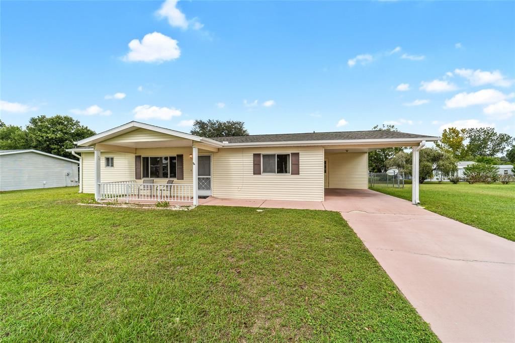 Active With Contract: $152,000 (2 beds, 2 baths, 1288 Square Feet)