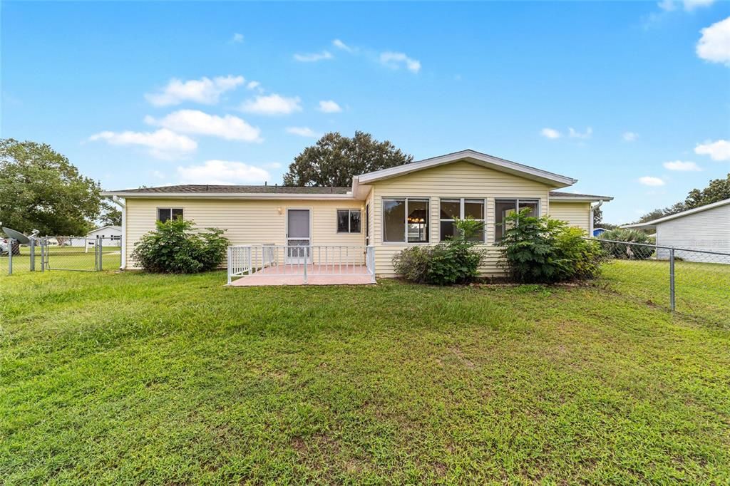 Active With Contract: $152,000 (2 beds, 2 baths, 1288 Square Feet)