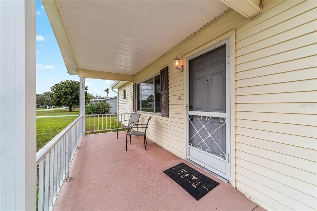 Active With Contract: $152,000 (2 beds, 2 baths, 1288 Square Feet)