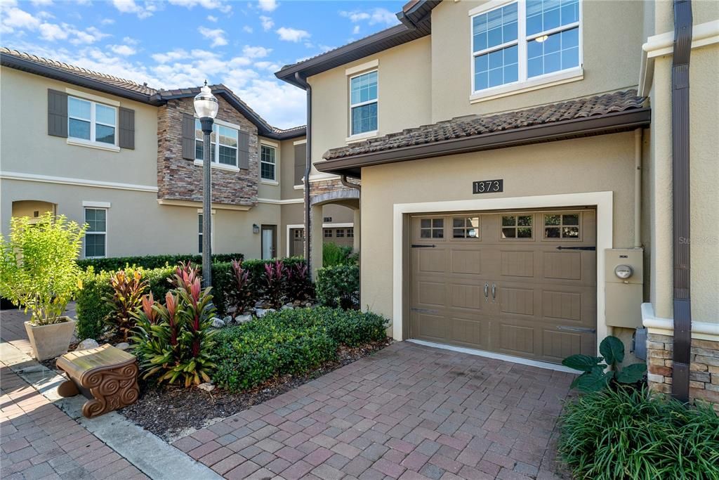 Active With Contract: $275,000 (3 beds, 2 baths, 1731 Square Feet)