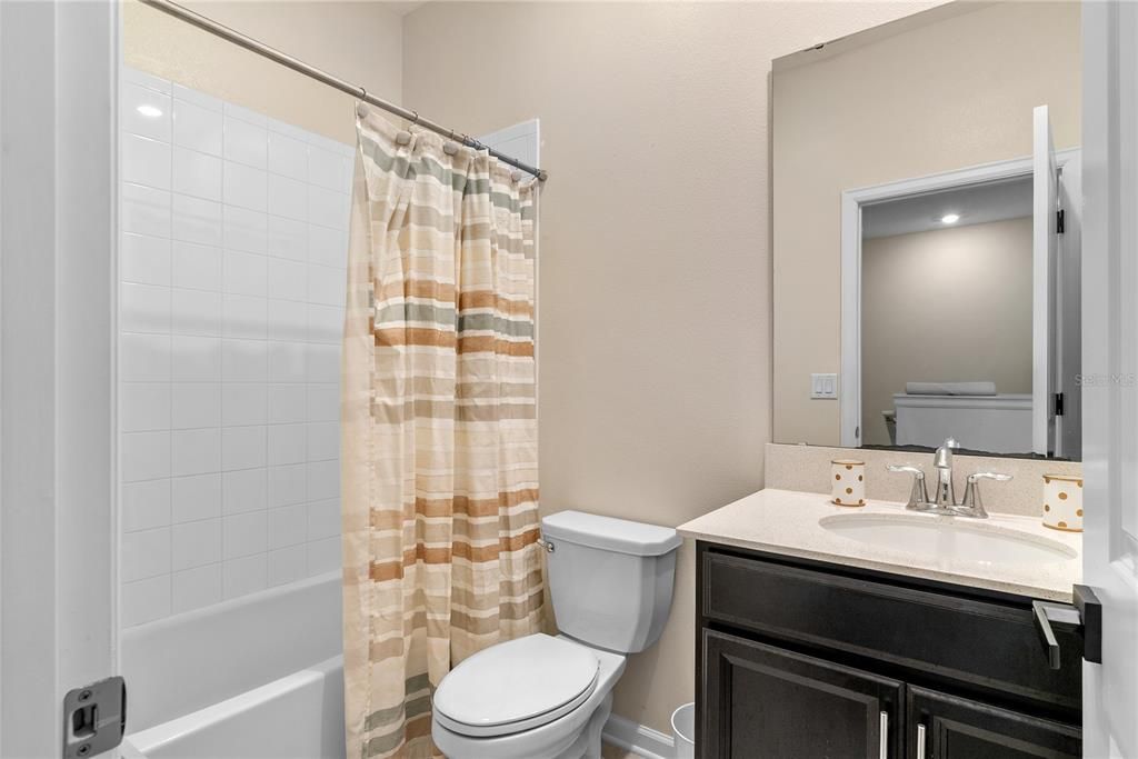 Active With Contract: $275,000 (3 beds, 2 baths, 1731 Square Feet)