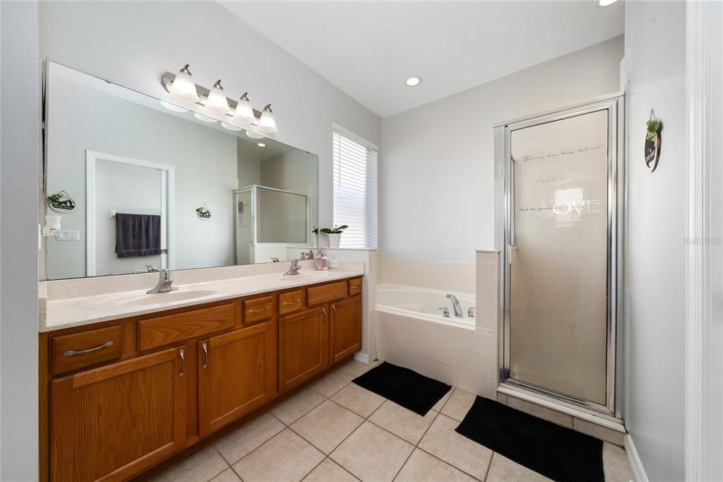 For Sale: $419,000 (4 beds, 2 baths, 2052 Square Feet)