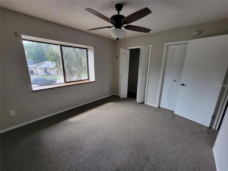 На продажу: $135,000 (2 спален, 1 ванн, 1154 Квадратных фут)