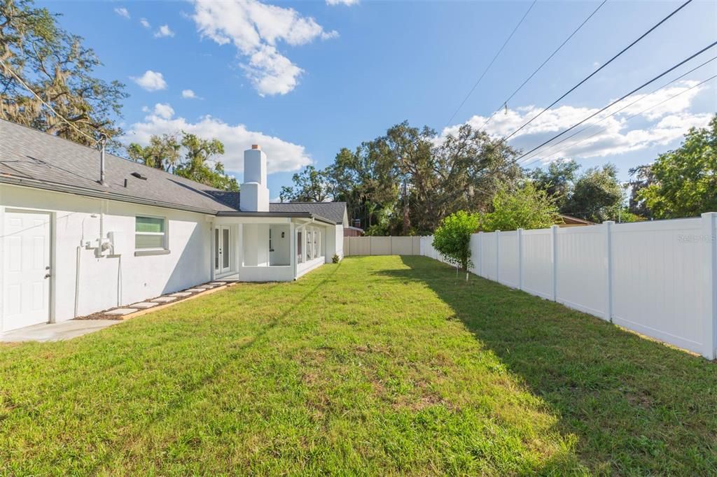 Active With Contract: $489,900 (4 beds, 2 baths, 2065 Square Feet)