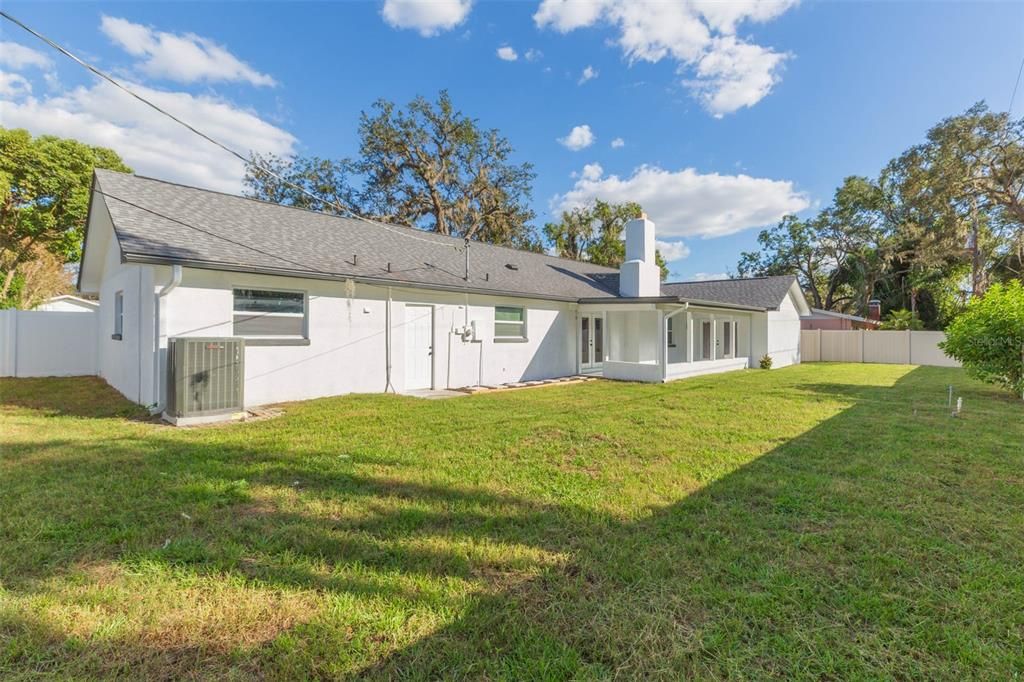 Active With Contract: $489,900 (4 beds, 2 baths, 2065 Square Feet)