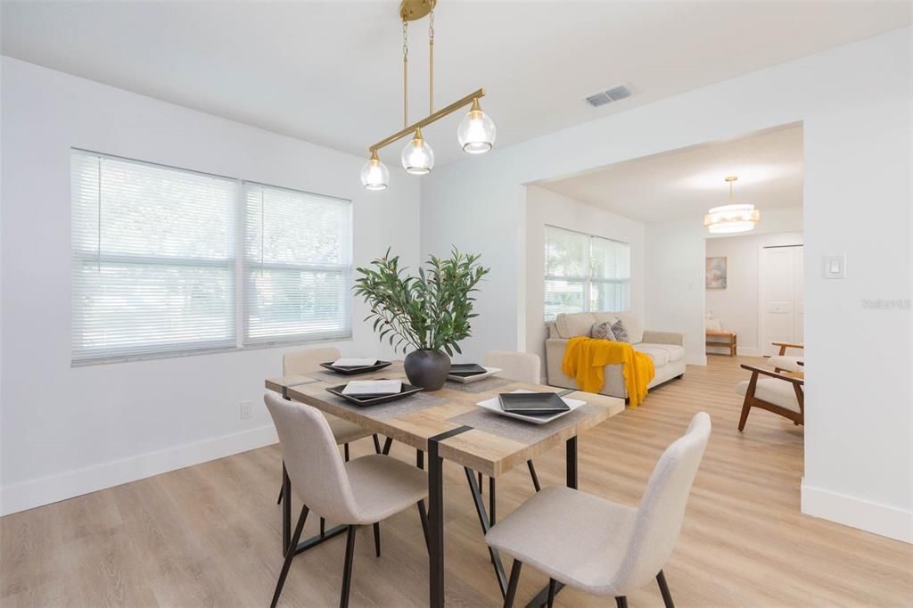 Active With Contract: $489,900 (4 beds, 2 baths, 2065 Square Feet)