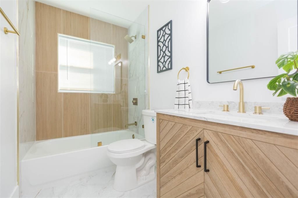 Active With Contract: $489,900 (4 beds, 2 baths, 2065 Square Feet)