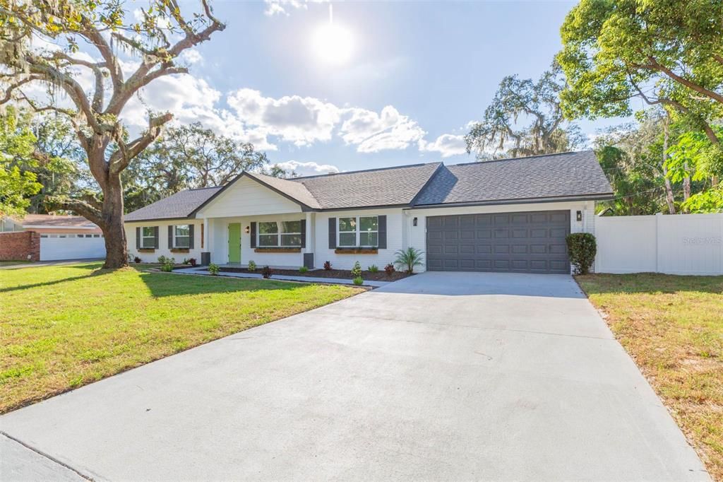 Active With Contract: $489,900 (4 beds, 2 baths, 2065 Square Feet)