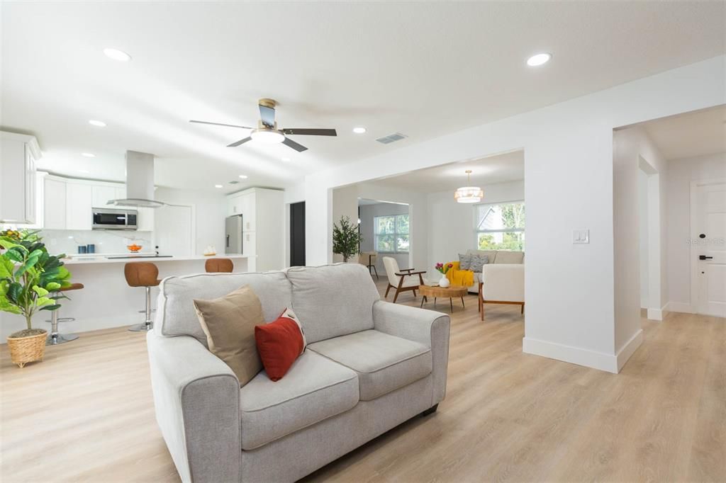 Active With Contract: $489,900 (4 beds, 2 baths, 2065 Square Feet)