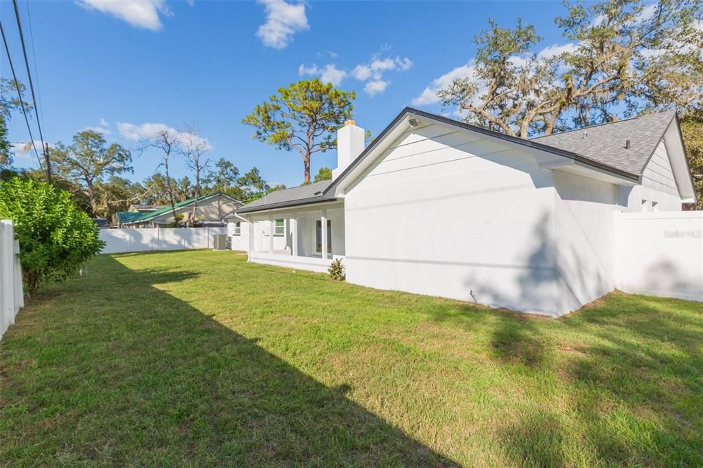 Active With Contract: $489,900 (4 beds, 2 baths, 2065 Square Feet)