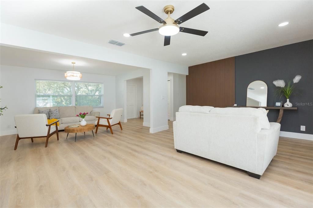 Active With Contract: $489,900 (4 beds, 2 baths, 2065 Square Feet)