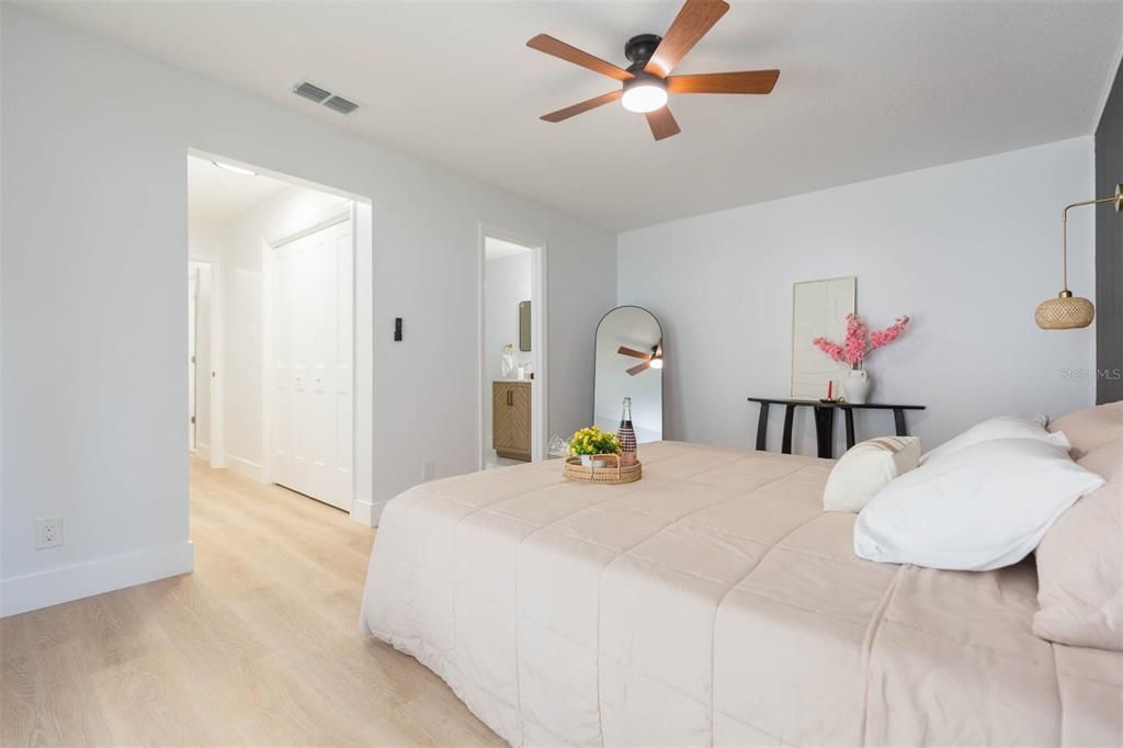 Active With Contract: $489,900 (4 beds, 2 baths, 2065 Square Feet)