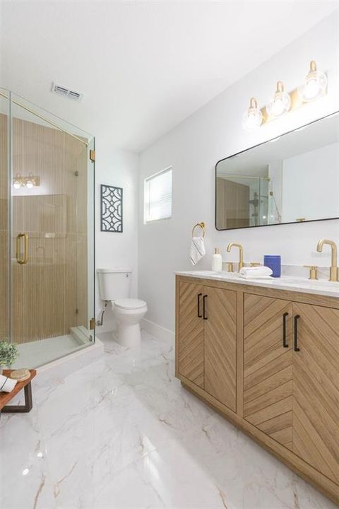 Active With Contract: $489,900 (4 beds, 2 baths, 2065 Square Feet)