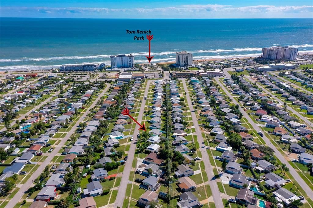 待售: $334,000 (2 贝兹, 1 浴室, 882 平方英尺)