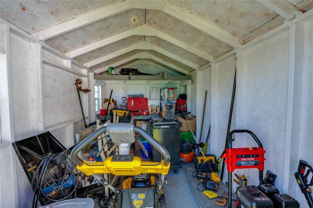 待售: $334,000 (2 贝兹, 1 浴室, 882 平方英尺)