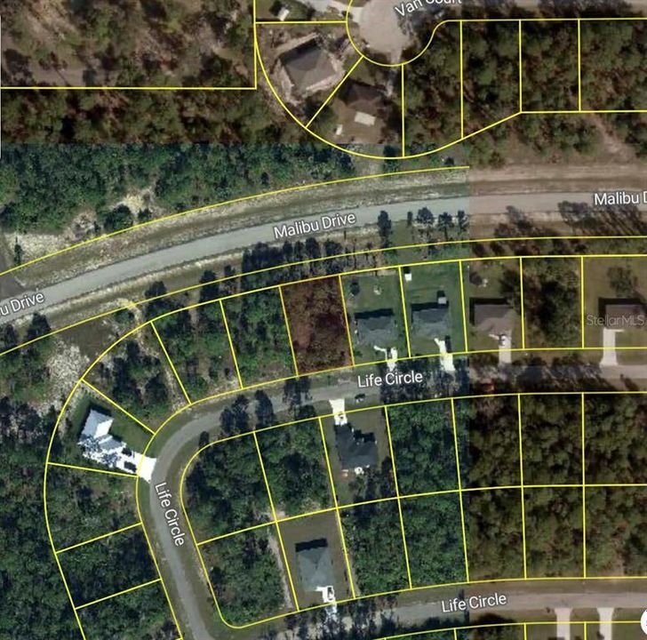 En Venta: $27,000 (0.23 acres)