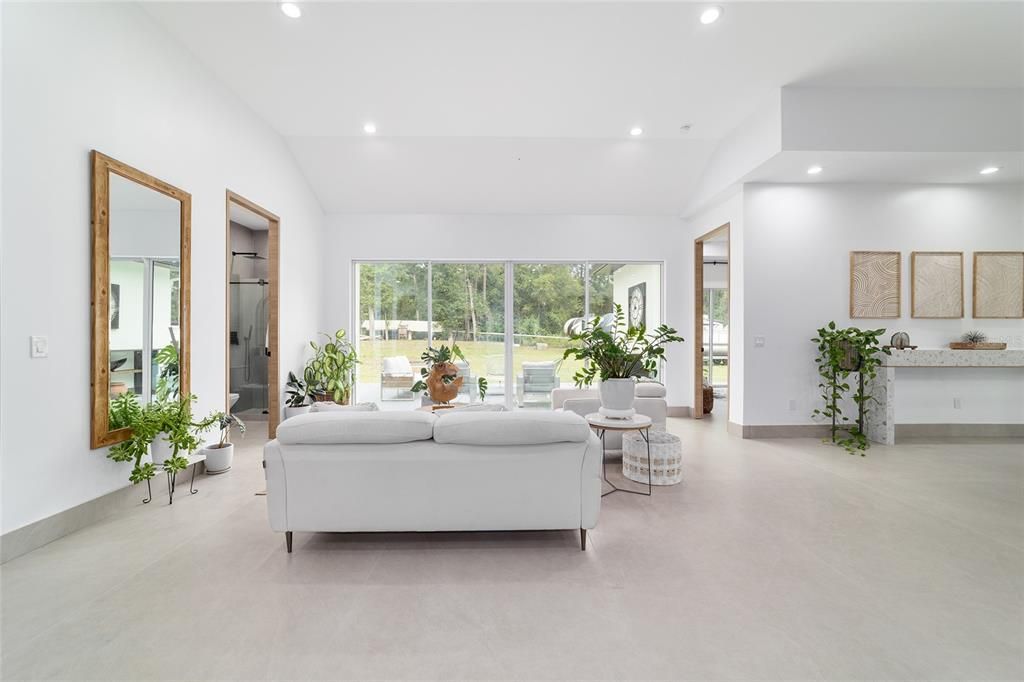 En Venta: $1,295,000 (3 camas, 4 baños, 3499 Pies cuadrados)