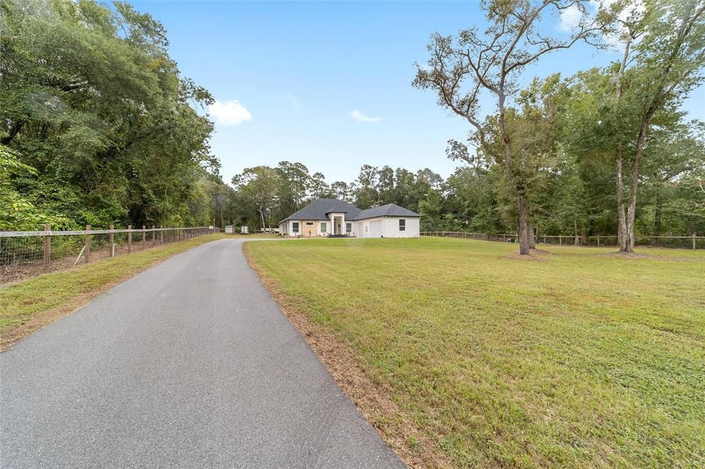 En Venta: $1,295,000 (3 camas, 4 baños, 3499 Pies cuadrados)